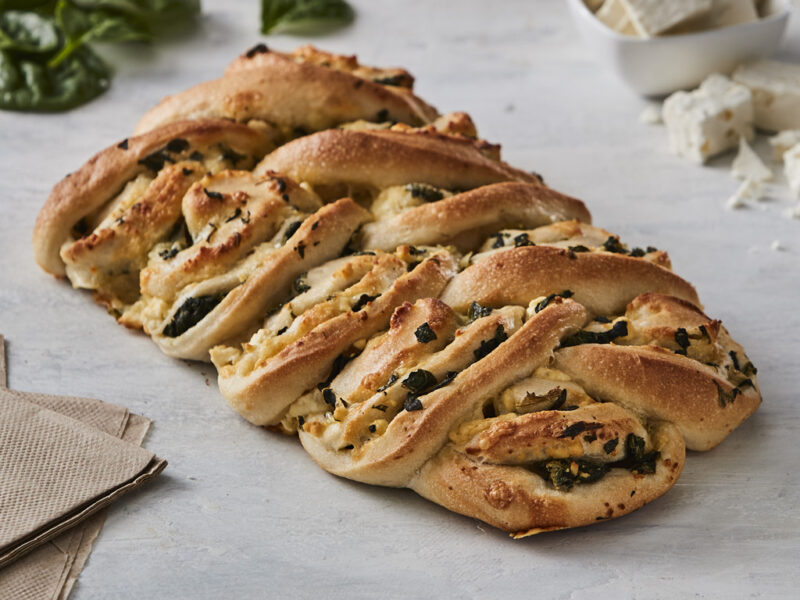Cheese & Spinach Bread Twist